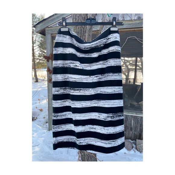 Xhileration Striped Skirt Jersey Knit Black White Stretch Sz XL - Picture 1 of 6